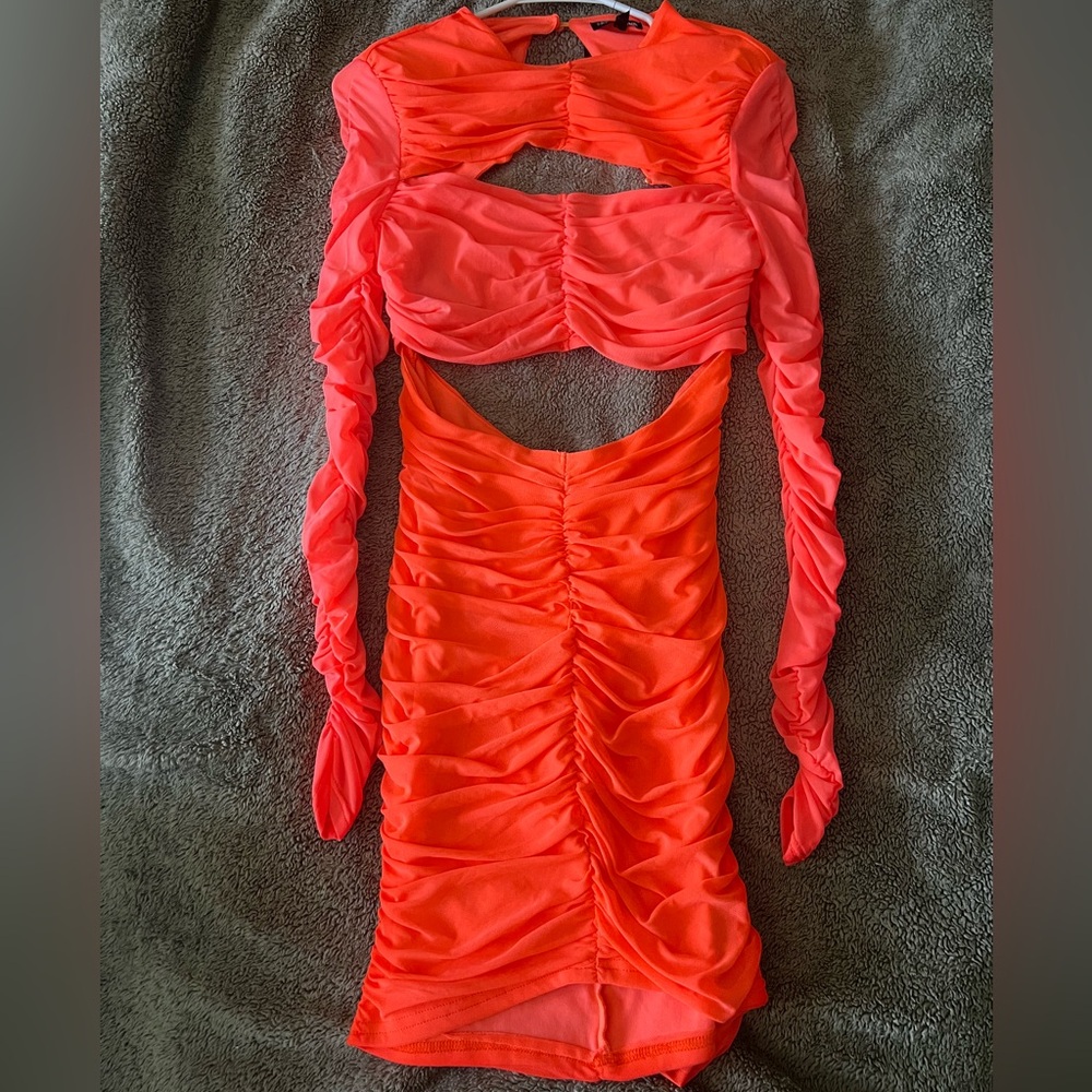 Brand New! Fashion Nova Neon Orange Dress - Picture 4 of 9
